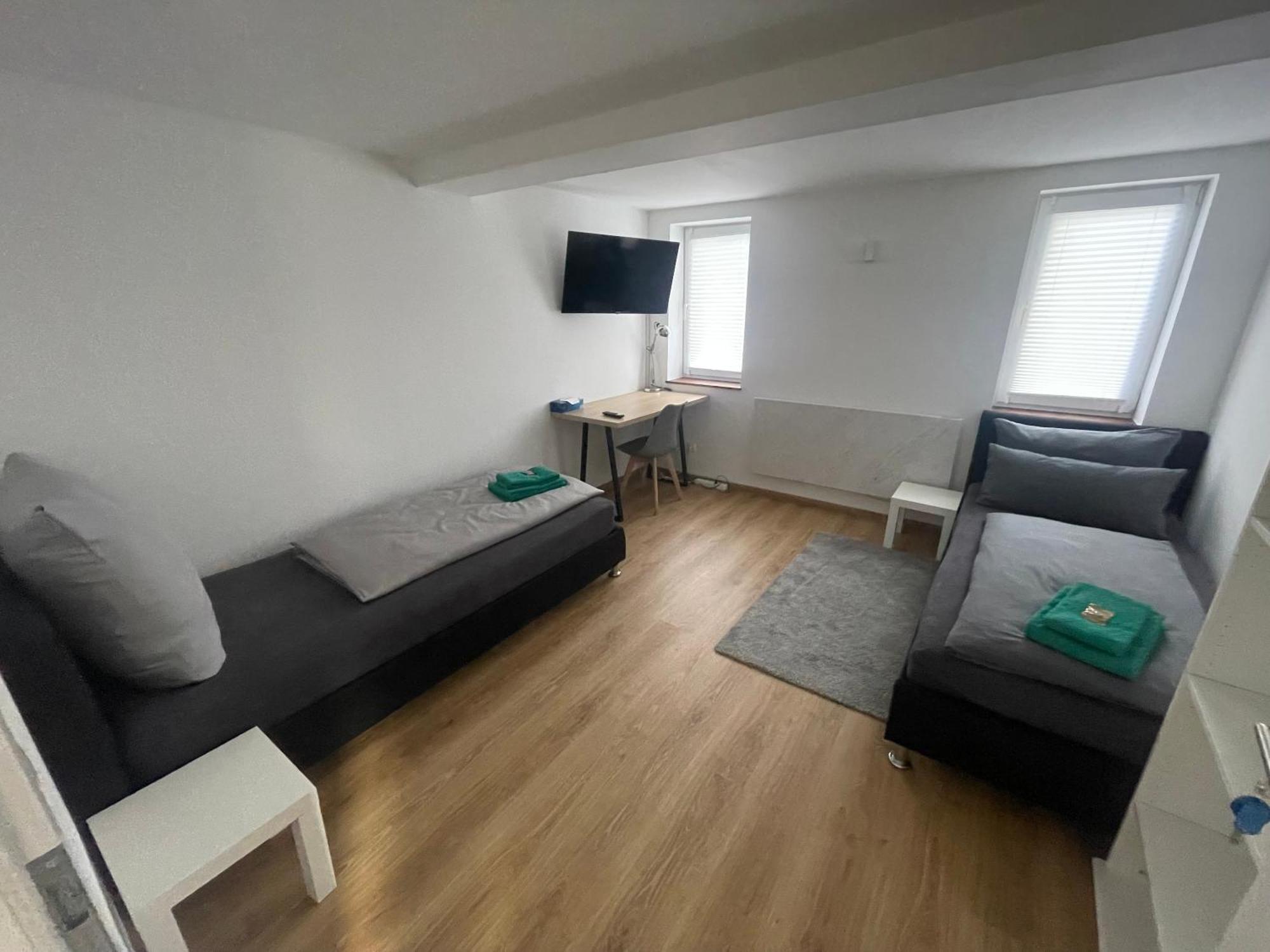 Exklusive Zimmer Mit Geteiltem Bad Und Kueche Kg Stadtilm Eksteriør billede