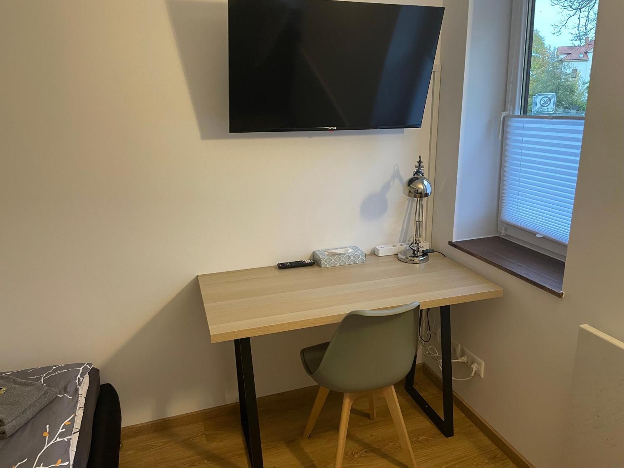 Exklusive Zimmer Mit Geteiltem Bad Und Kueche Kg Stadtilm Eksteriør billede