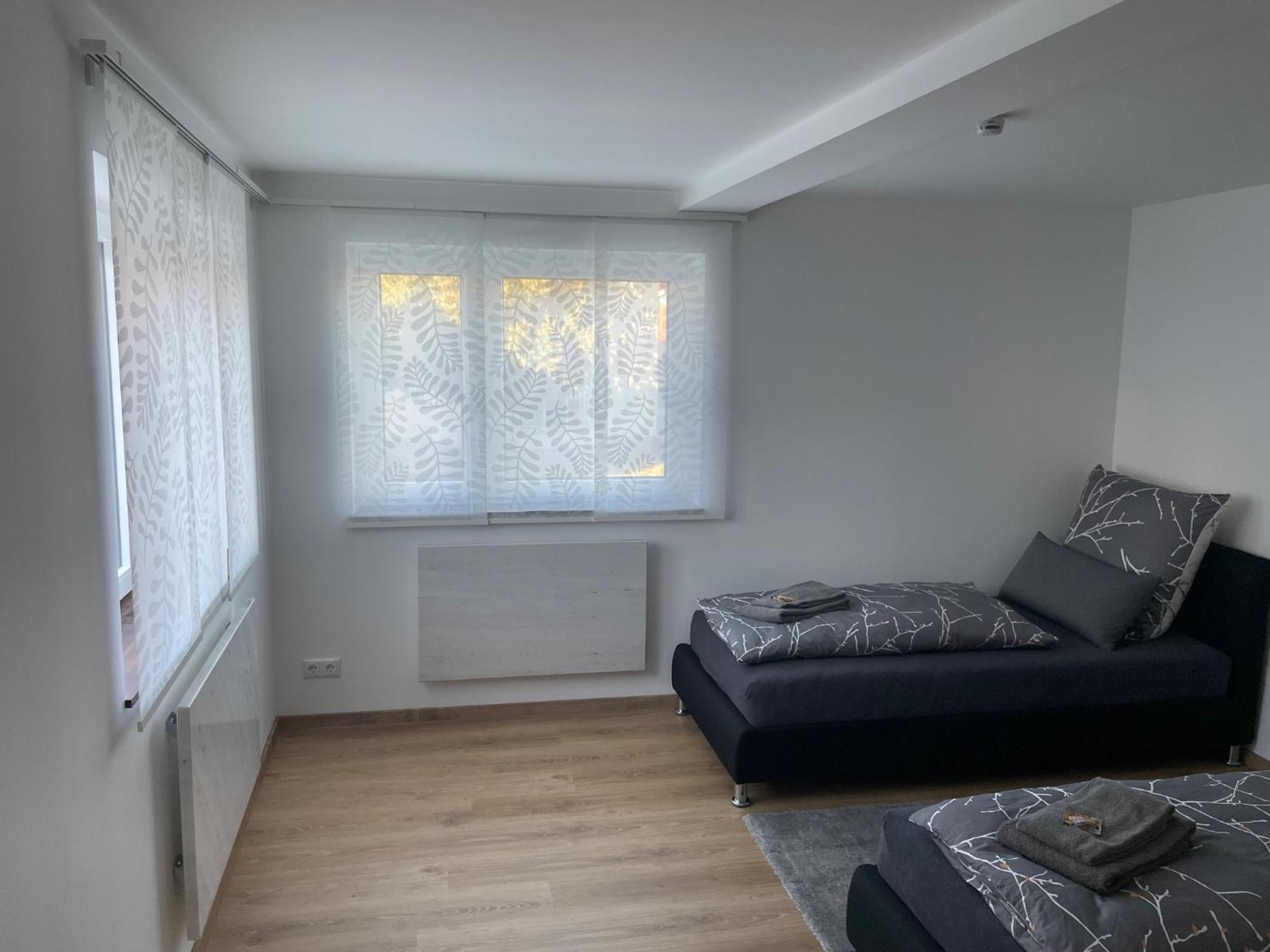 Exklusive Zimmer Mit Geteiltem Bad Und Kueche Kg Stadtilm Eksteriør billede